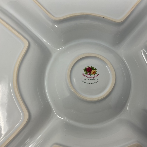 Royal Albert Old Country Roses Chip & Dip Platter (new old Stock never used) - Picture 8 of 9